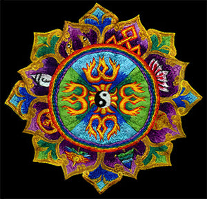colorful Tibetan style 8 pointed design